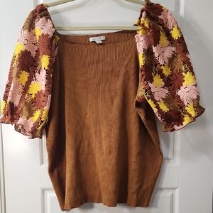 Brown Ribbed Knit Blouse with Crochet Floral Sleeves 22/24